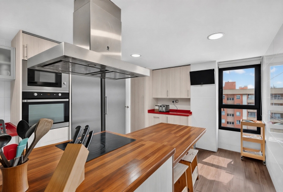 Resale - Penthouse - Alacant - Carrer Nadadora Carmen Soto, 2