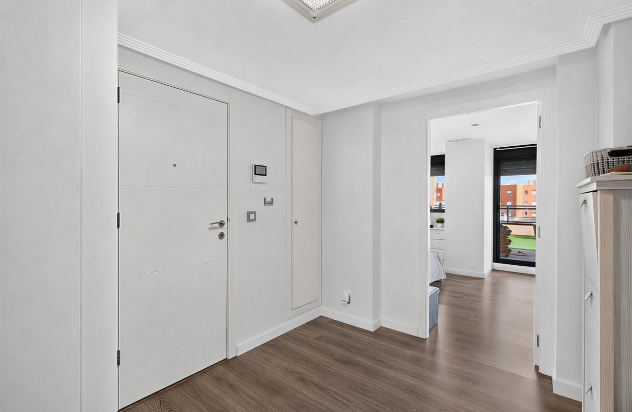 Resale - Penthouse - Alacant - Carrer Nadadora Carmen Soto, 2