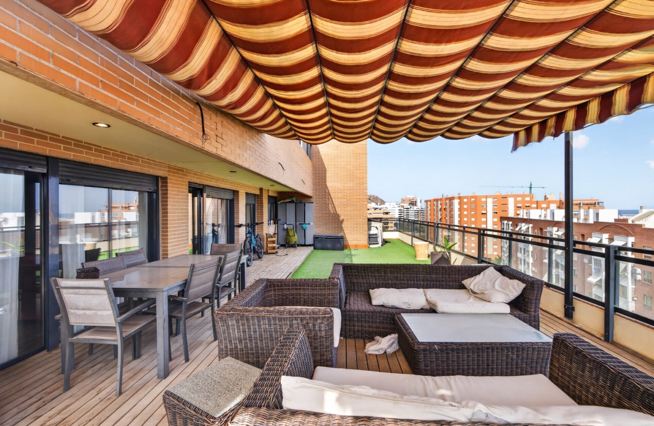Resale - Penthouse - Alacant - Carrer Nadadora Carmen Soto, 2