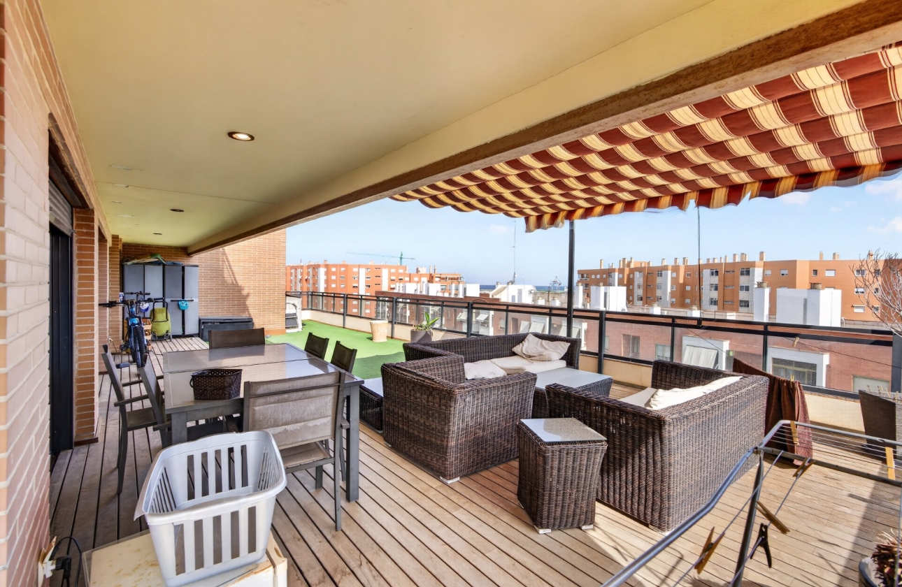 Resale - Penthouse - Alacant - Carrer Nadadora Carmen Soto, 2