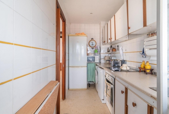 Resale - Apartment - Torrevieja - Centro