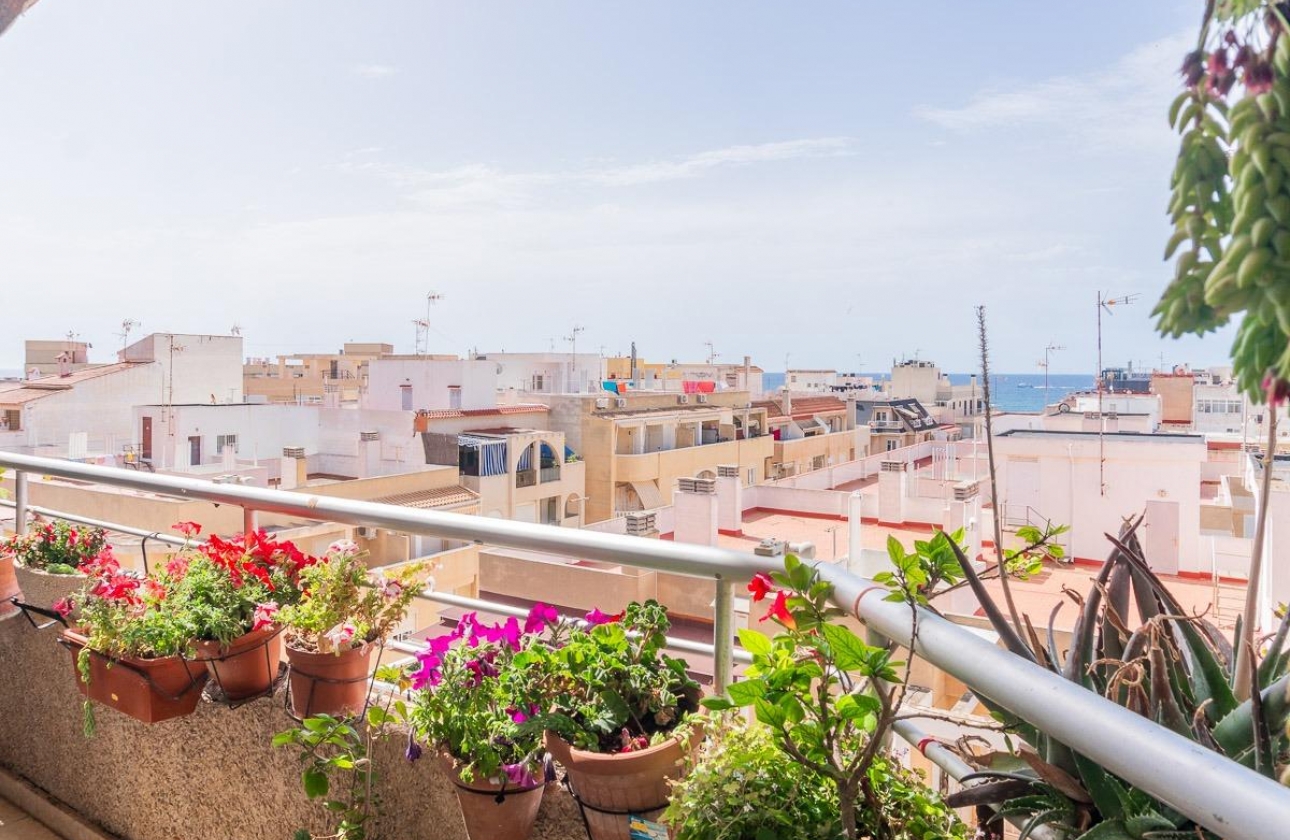 Resale - Apartment - Torrevieja - Centro