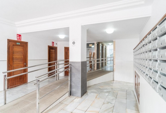 Resale - Apartment - Torrevieja - Centro
