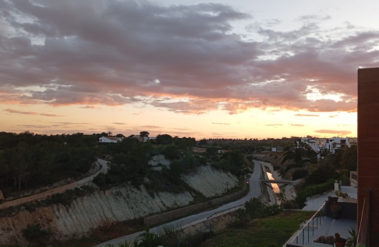 Resale - Apartment - Orihuela Costa - Villacosta