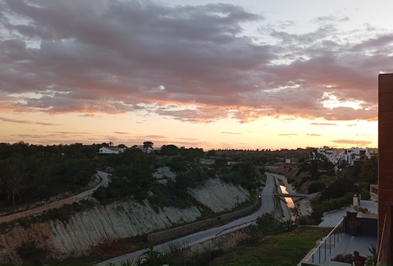Resale - Apartment - Orihuela Costa - Villacosta