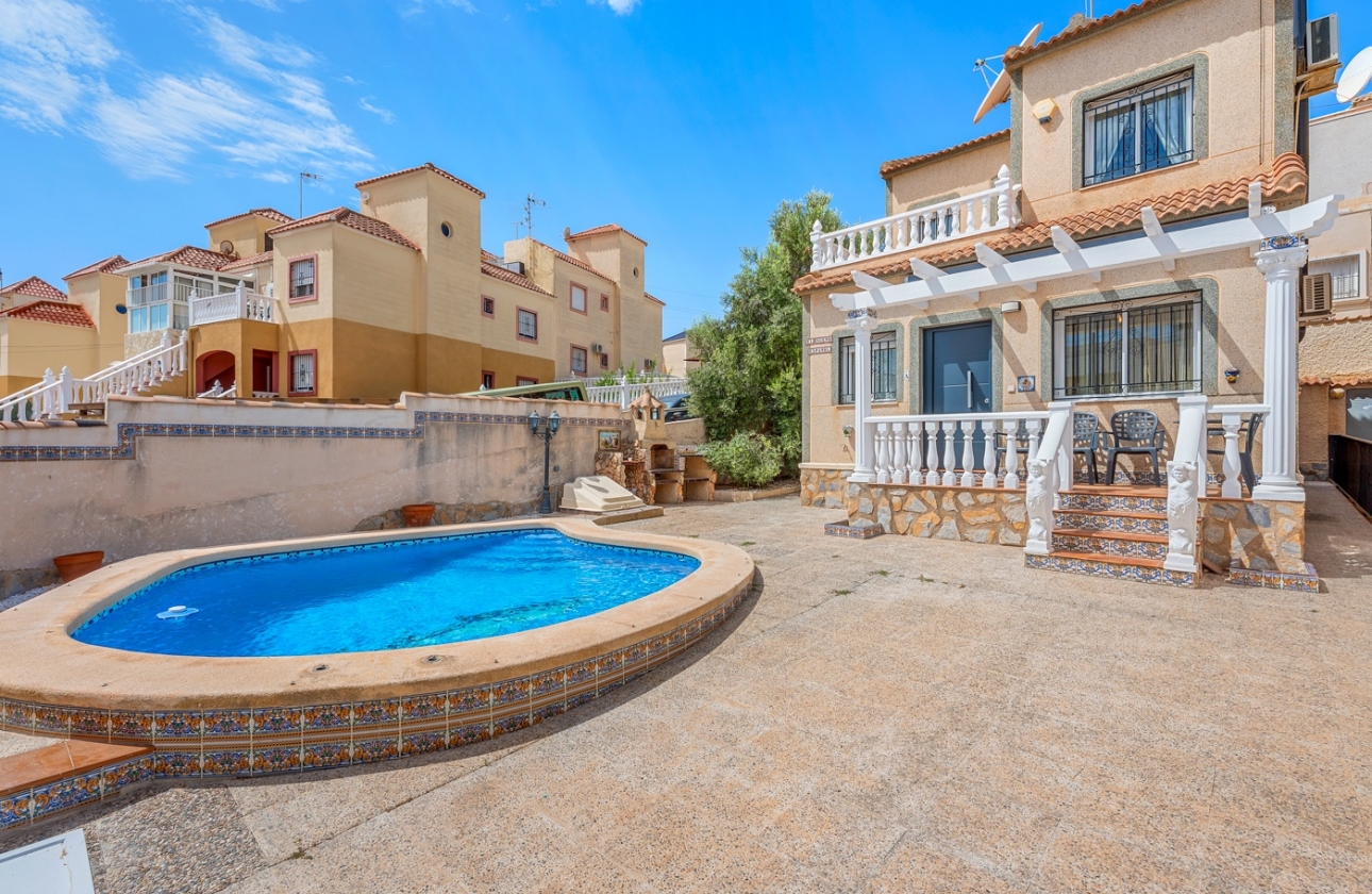 Resale - Villa - Orihuela Costa - El Galan