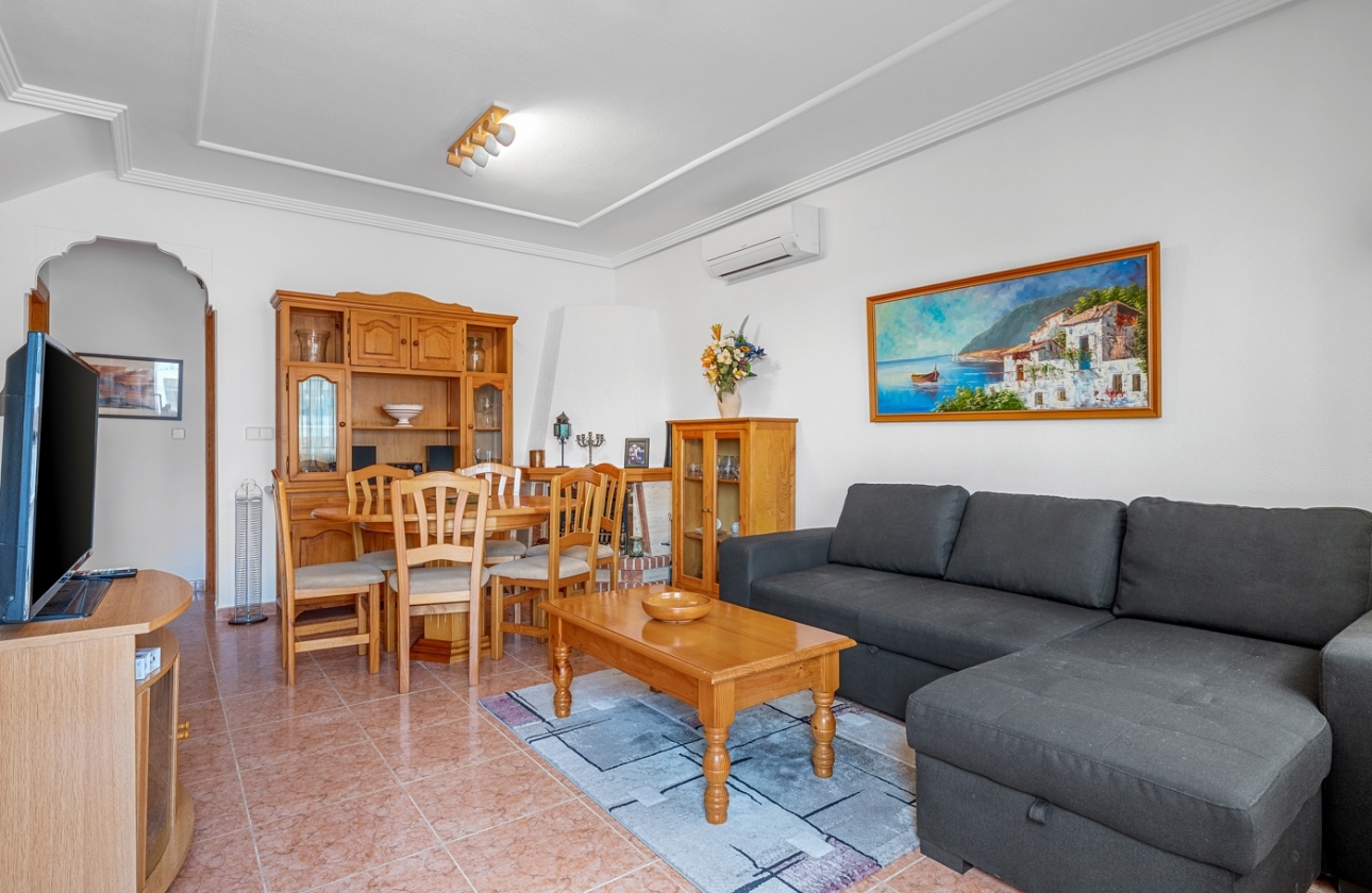 Resale - Villa - Orihuela Costa - El Galan