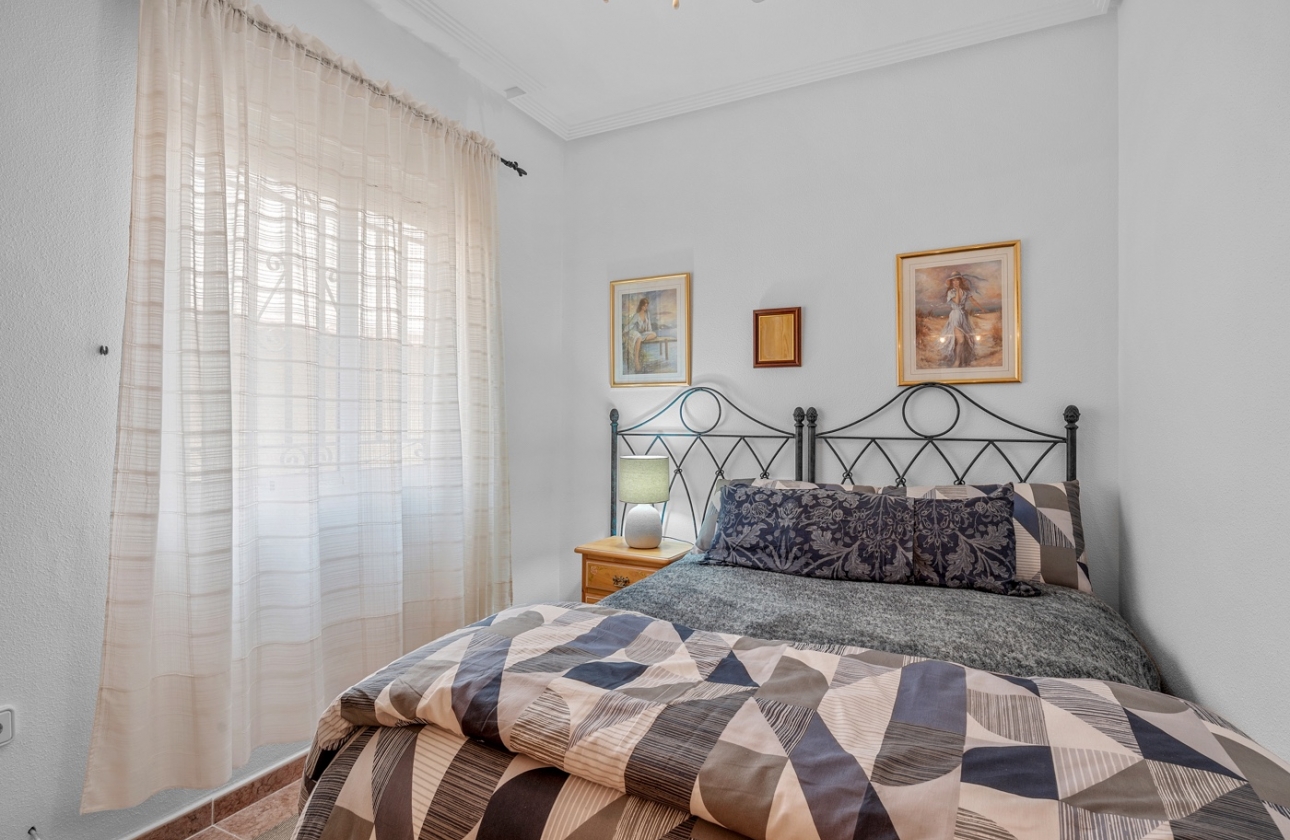 Resale - Villa - Orihuela Costa - El Galan