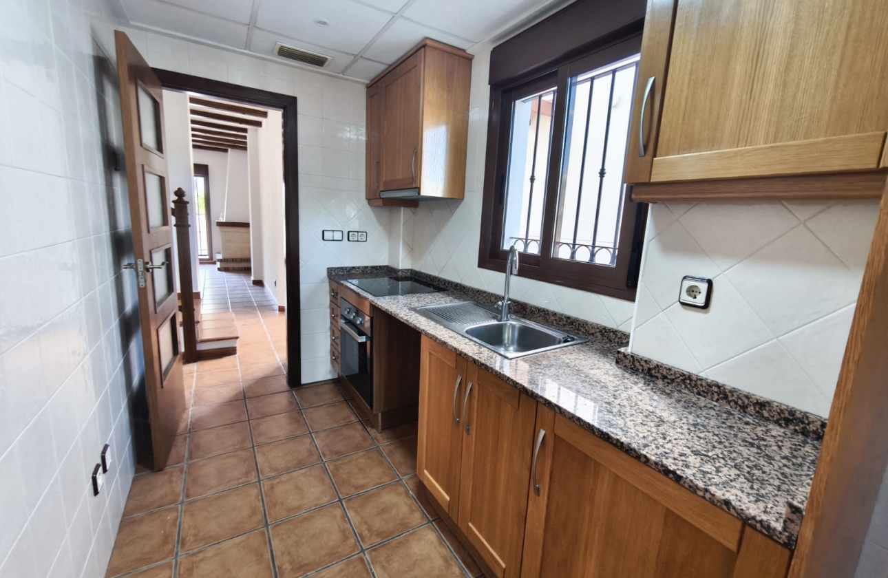 Resale - Semi-detached - Algorfa - La Finca Golf Resort
