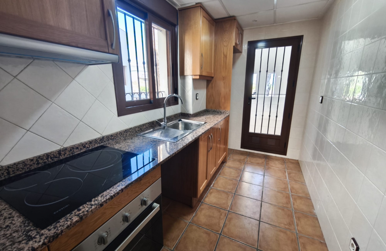 Resale - Semi-detached - Algorfa - La Finca Golf Resort