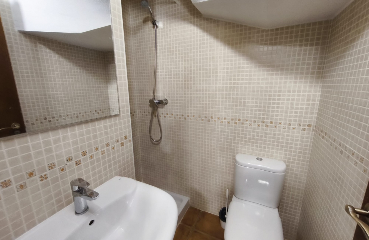 Resale - Semi-detached - Algorfa - La Finca Golf Resort