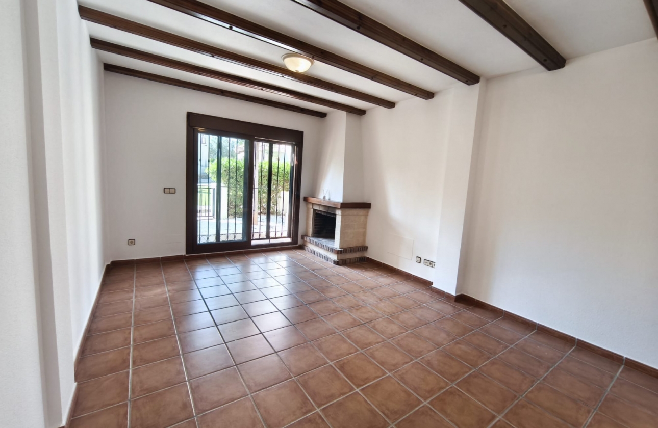 Resale - Semi-detached - Algorfa - La Finca Golf Resort