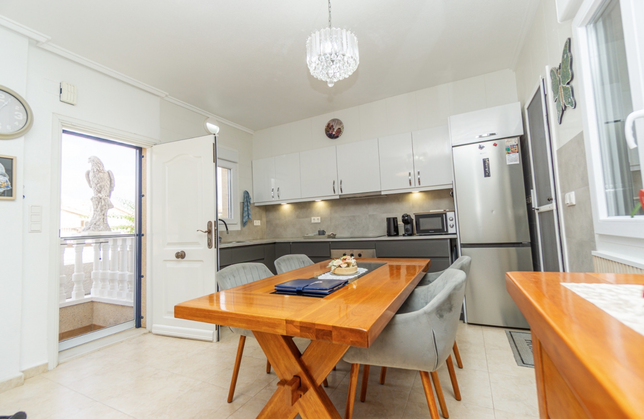 Resale - Quad - Benijofar - Benimar