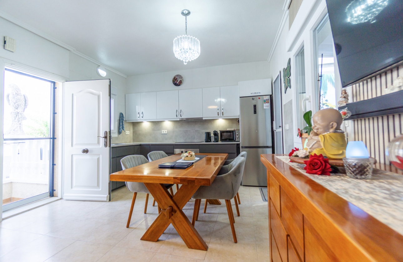 Resale - Quad - Benijofar - Benimar