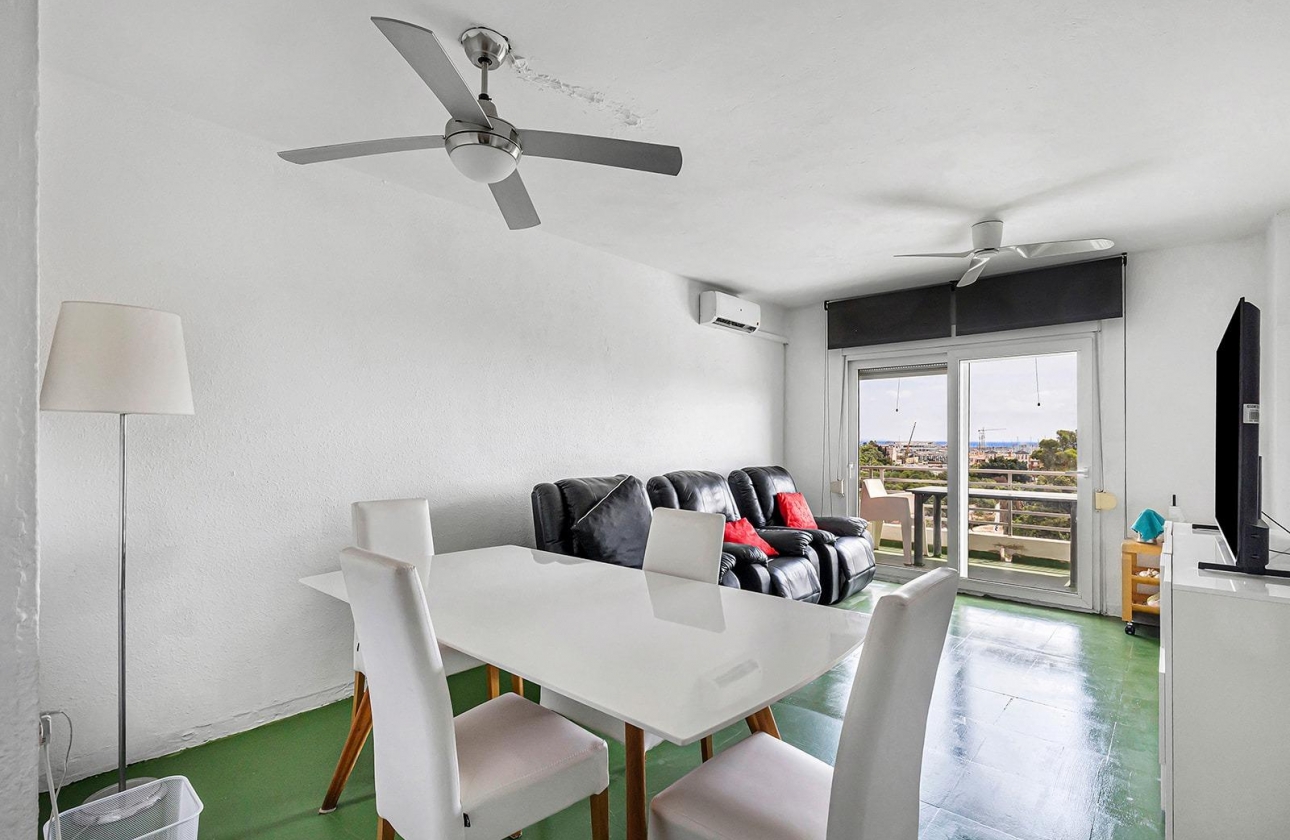 Resale - Apartment - Torrevieja - Acequion
