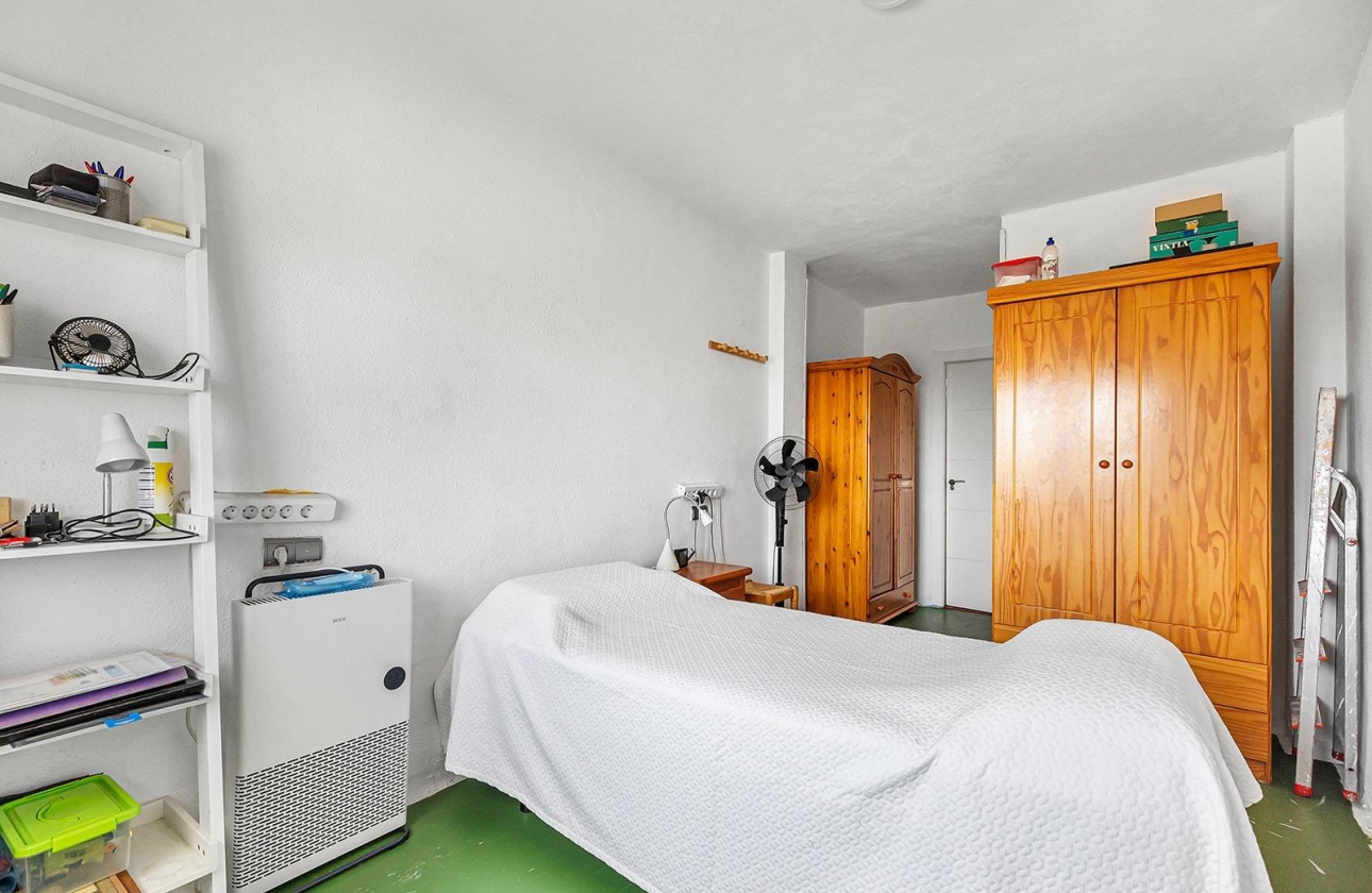 Resale - Apartment - Torrevieja - Acequion