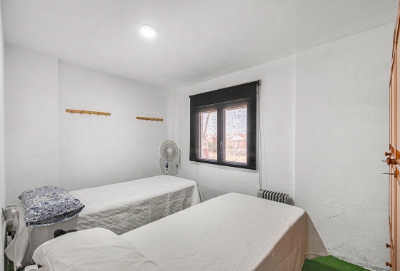 Resale - Apartment - Torrevieja - Acequion