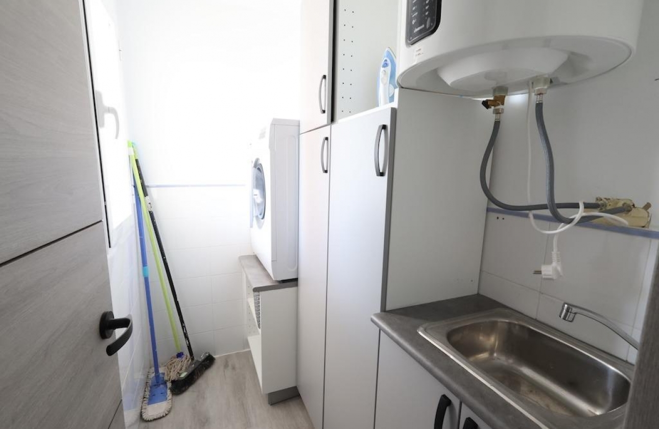 Resale - Apartment - Orihuela Costa - Aguamarina
