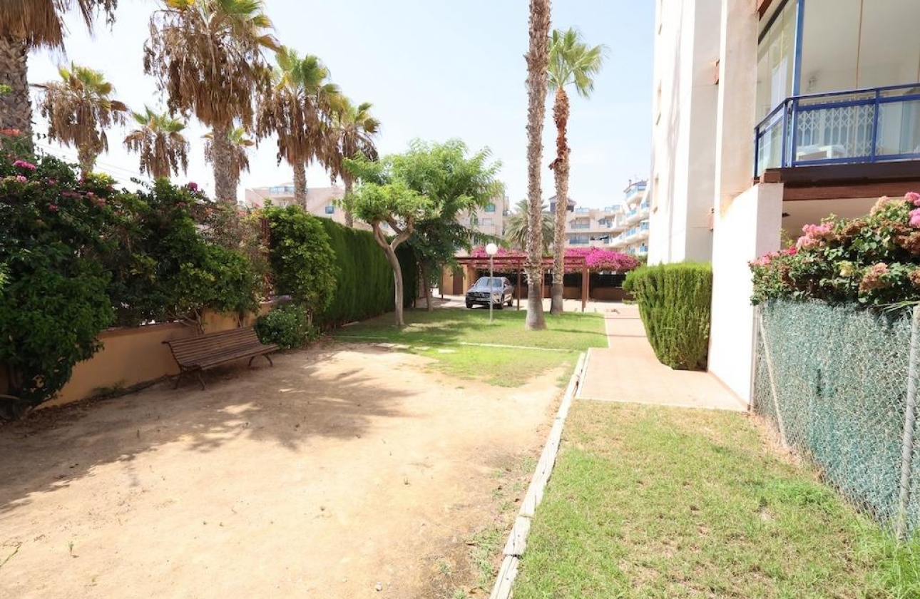 Resale - Apartment - Orihuela Costa - Aguamarina