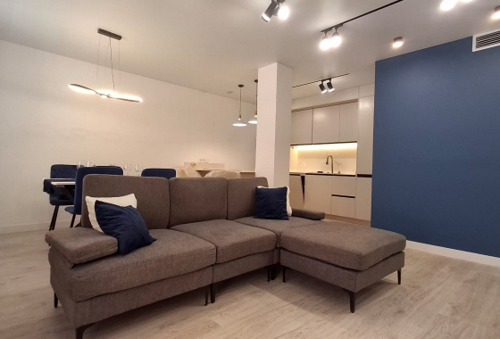 Resale - Apartment - Torrevieja - Playa Acequion