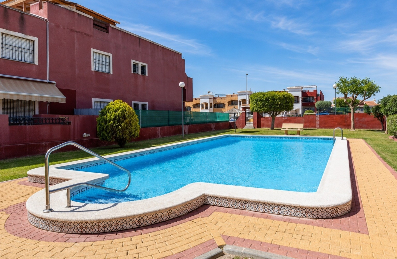 Resale - Bungalow - Los Altos - Dream Hills - Dream Hills 2