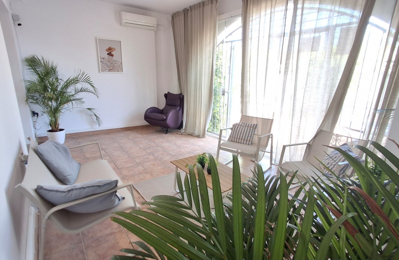 Resale - Townhouse - Orihuela - Playa Flamenca