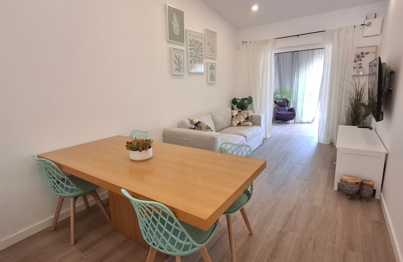 Resale - Townhouse - Orihuela - Playa Flamenca