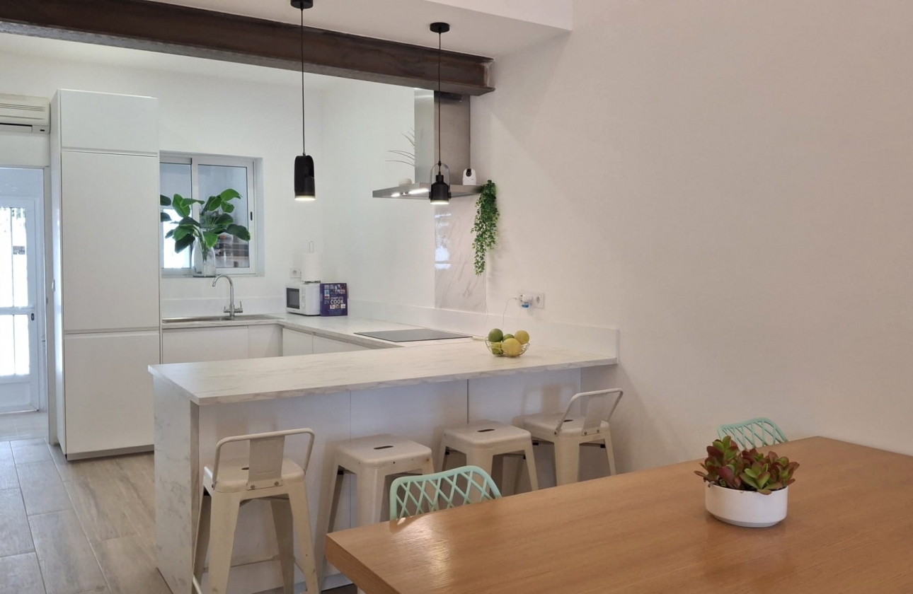 Resale - Townhouse - Orihuela - Playa Flamenca
