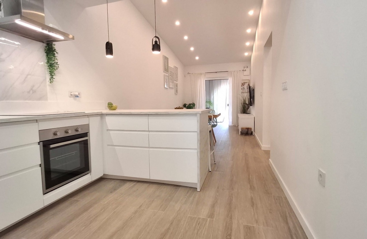 Resale - Townhouse - Orihuela - Playa Flamenca