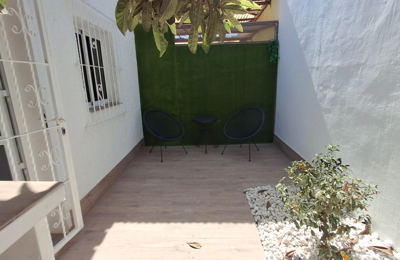 Resale - Townhouse - Orihuela - Playa Flamenca