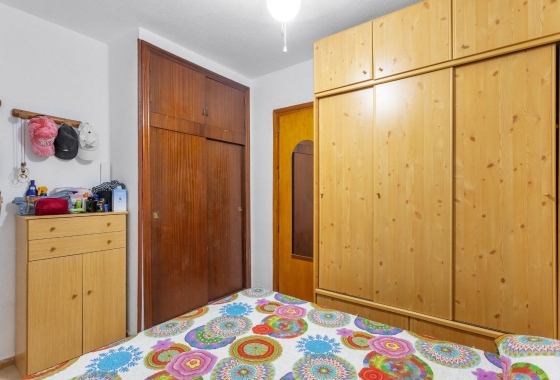 Resale - Bungalow - Torrevieja - Playa De Los Naufragos