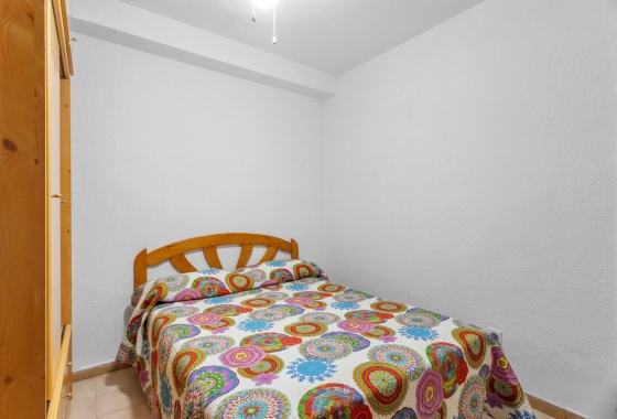 Resale - Bungalow - Torrevieja - Playa De Los Naufragos