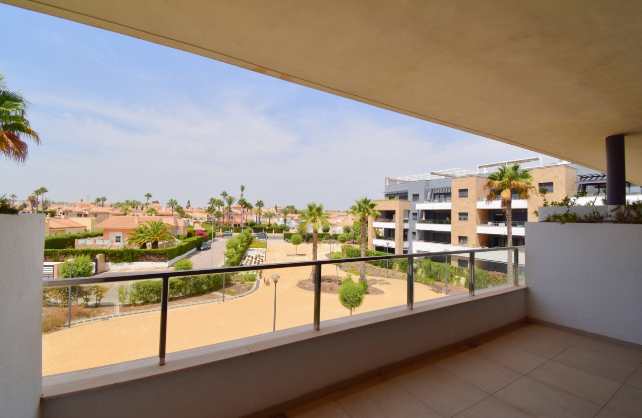 Resale - Apartment - Orihuela Costa - Playa Flamenca