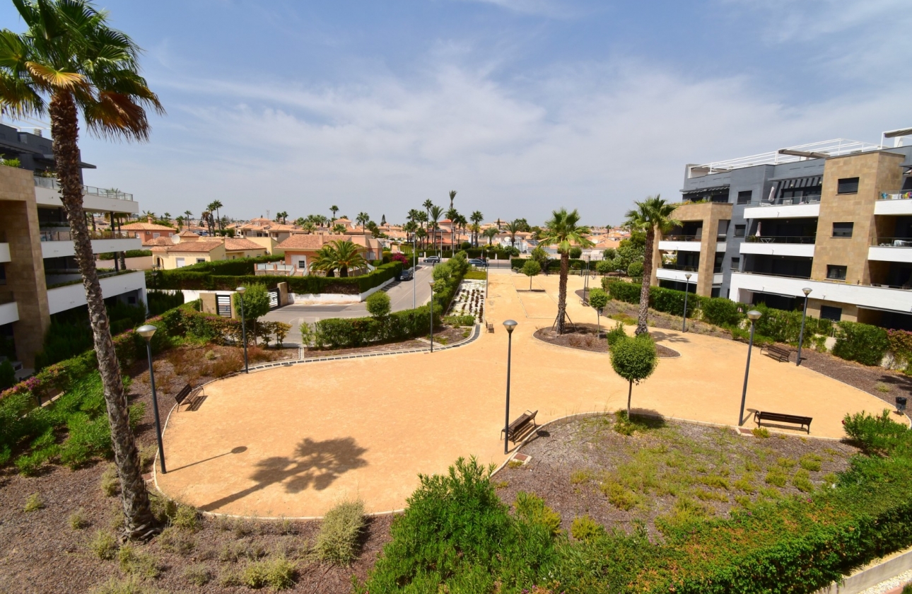 Resale - Apartment - Orihuela Costa - Playa Flamenca