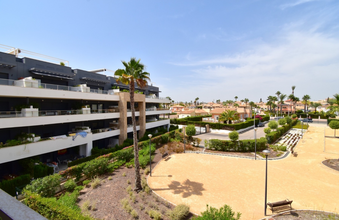 Resale - Apartment - Orihuela Costa - Playa Flamenca