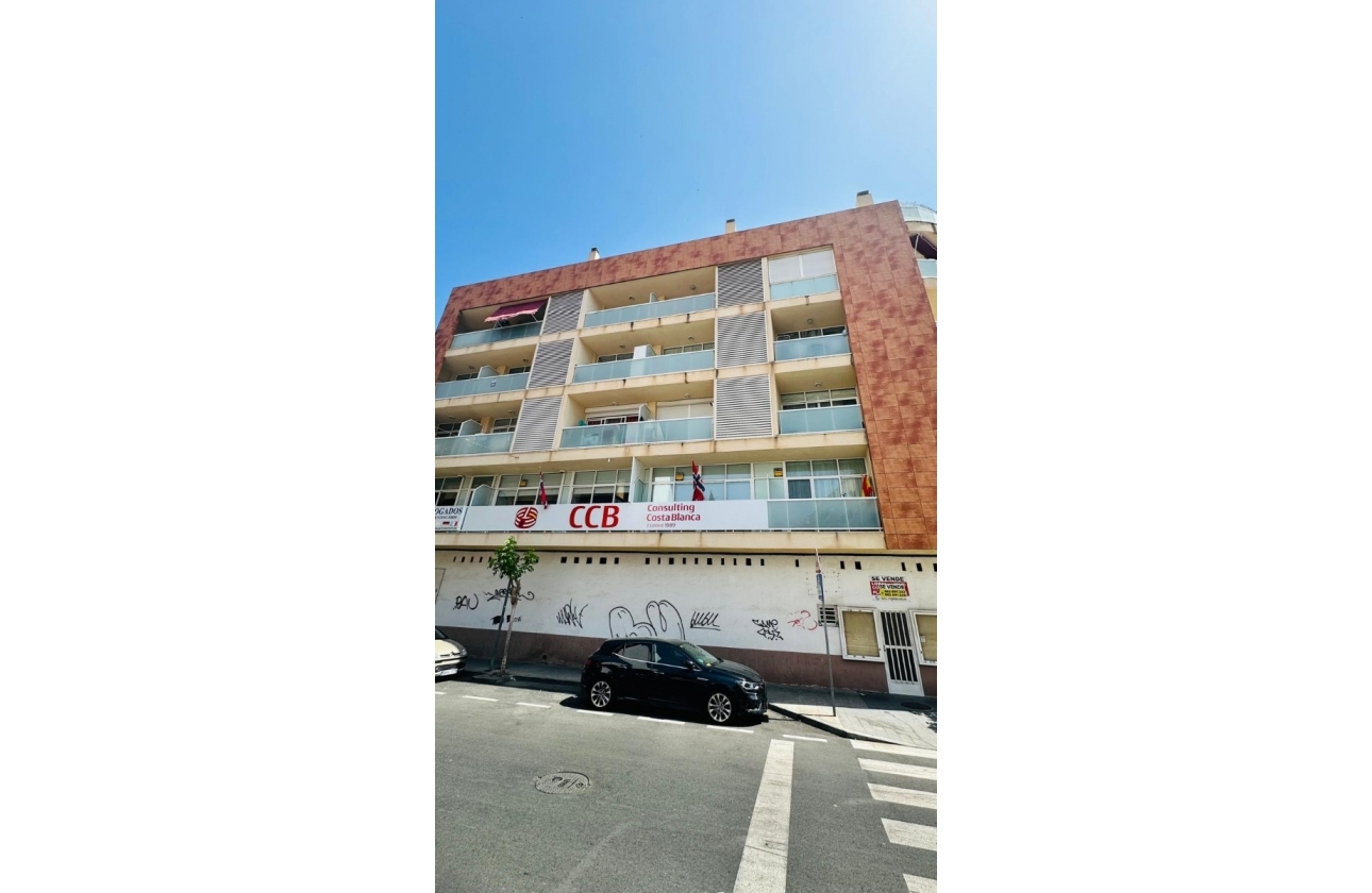 Resale - Apartment - Torrevieja