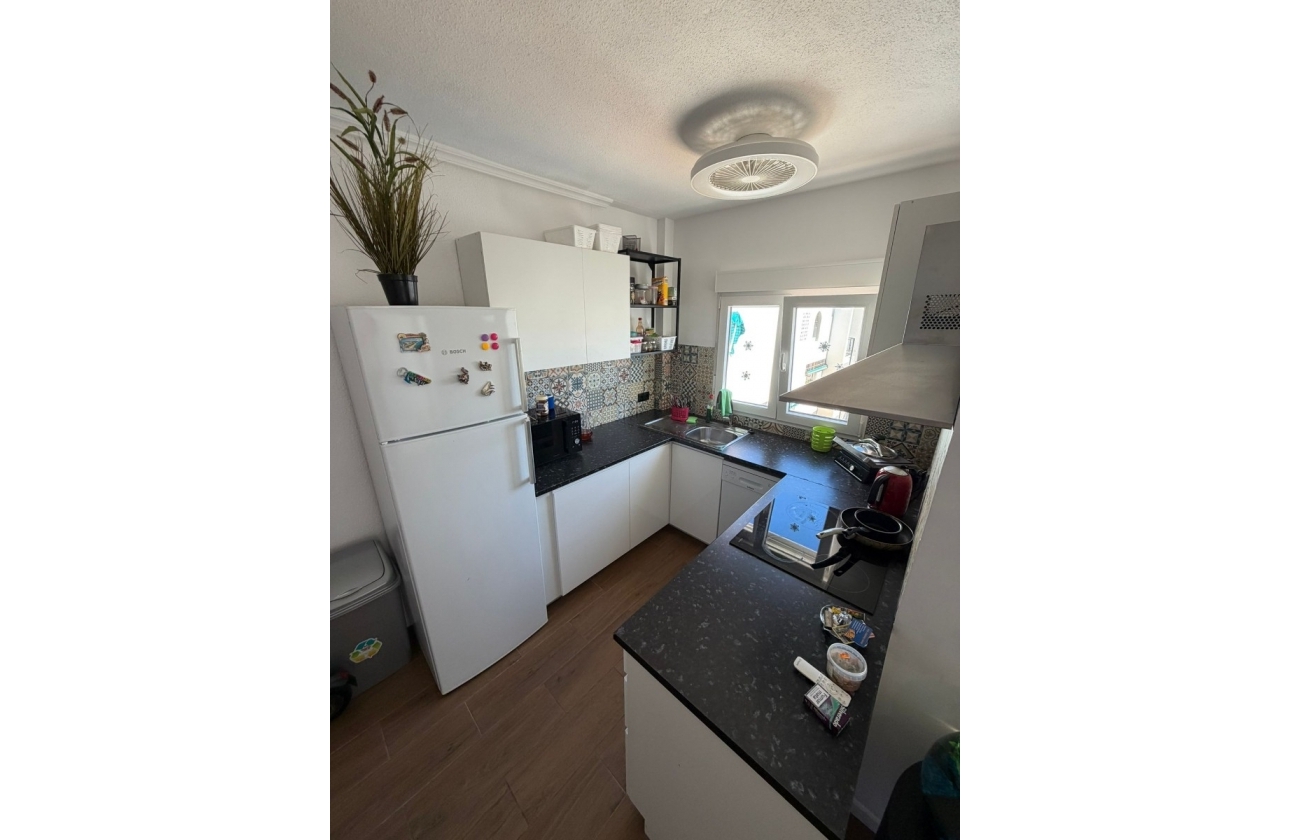 Resale - Apartment - Orihuela Costa - Punta Prima