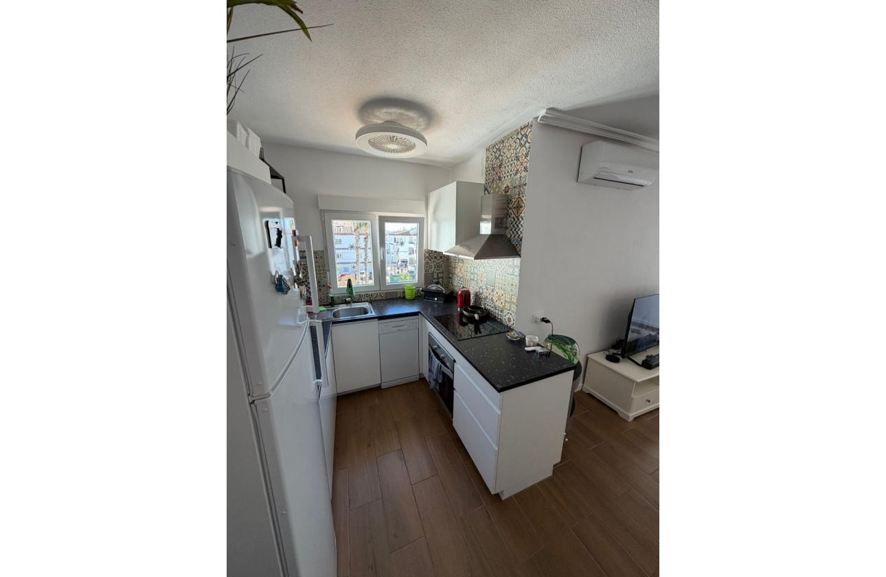 Resale - Apartment - Orihuela Costa - Punta Prima