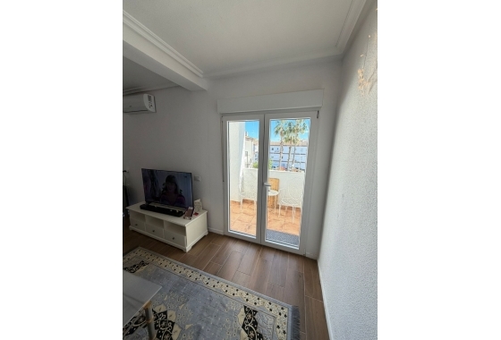 Resale - Apartment - Orihuela Costa - Punta Prima