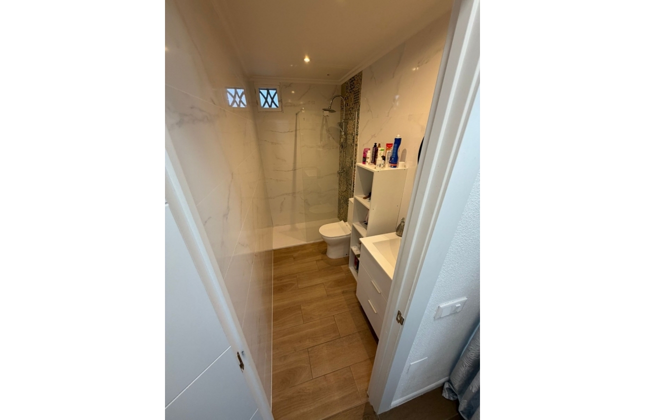 Resale - Apartment - Orihuela Costa - Punta Prima