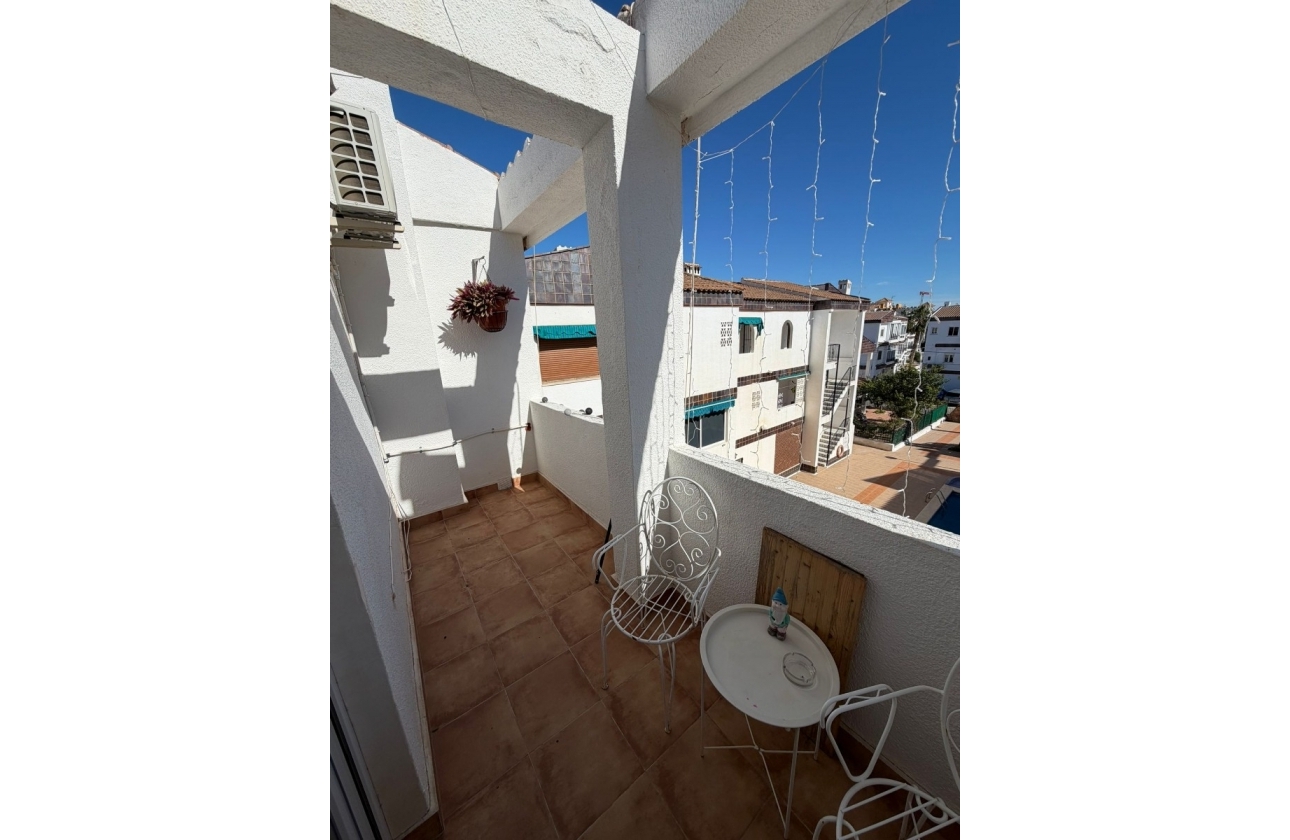 Resale - Apartment - Orihuela Costa - Punta Prima