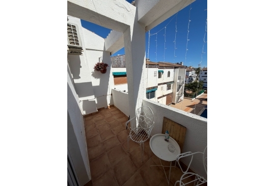 Resale - Apartment - Orihuela Costa - Punta Prima