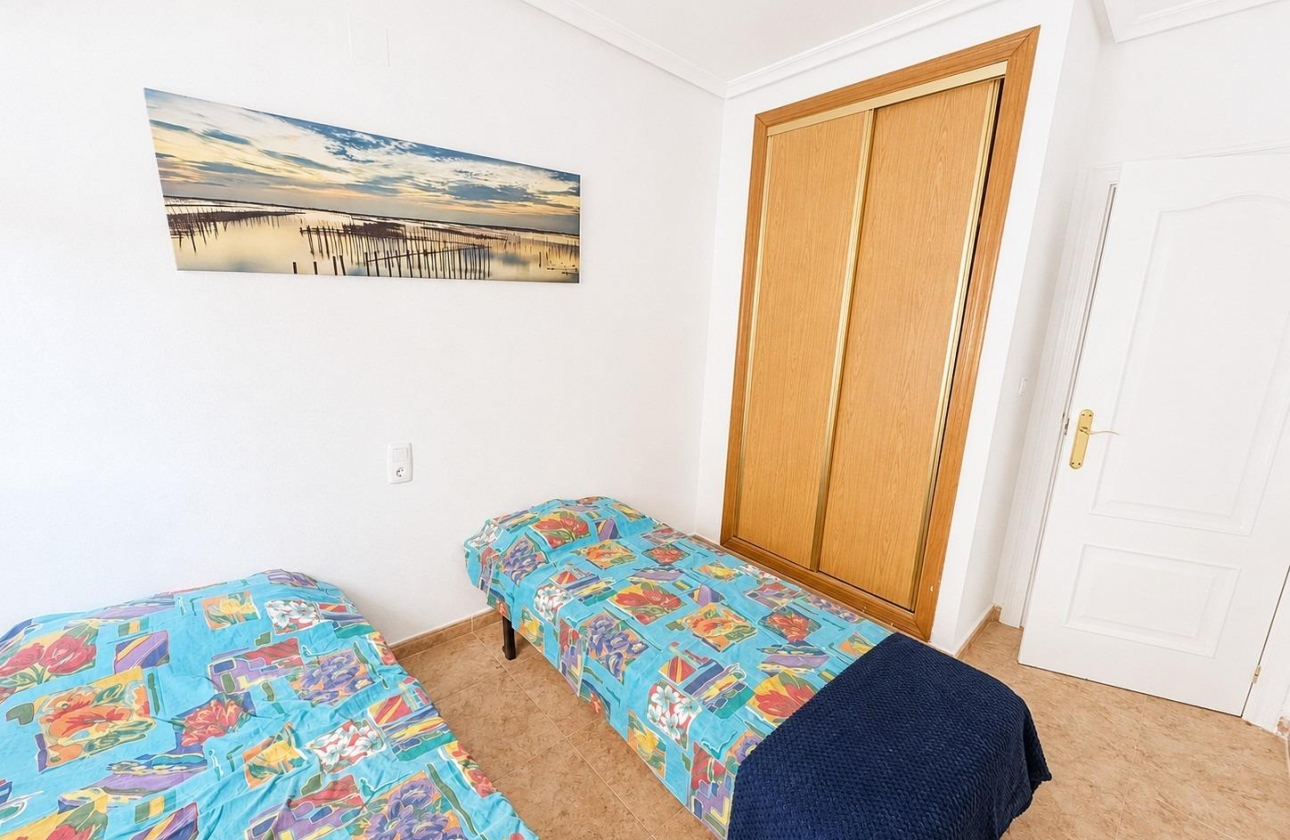 Resale - Apartment - Torrevieja - Habaneras