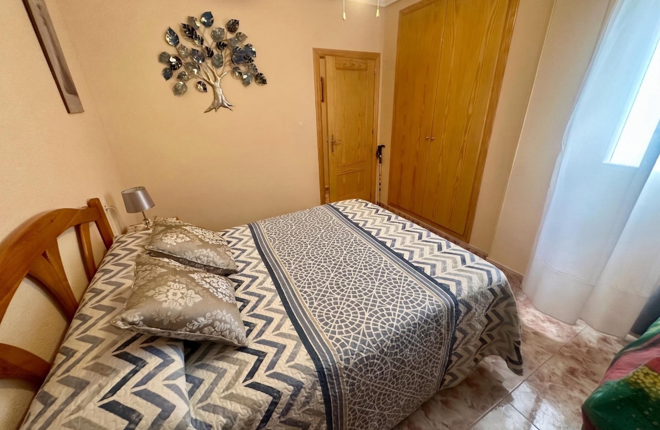 Rynek wtórny - Apartament - Torrevieja - La Mata
