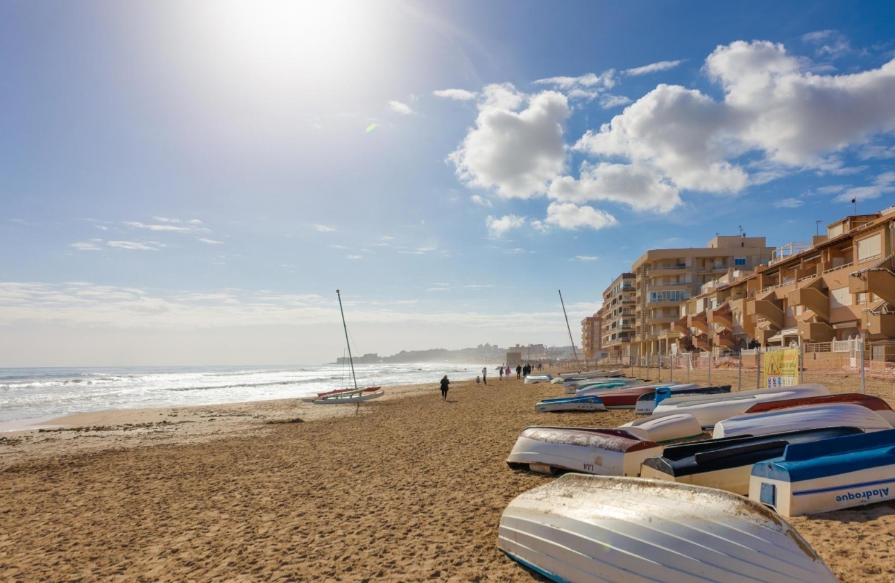 Rynek wtórny - Apartament - Torrevieja - La Mata