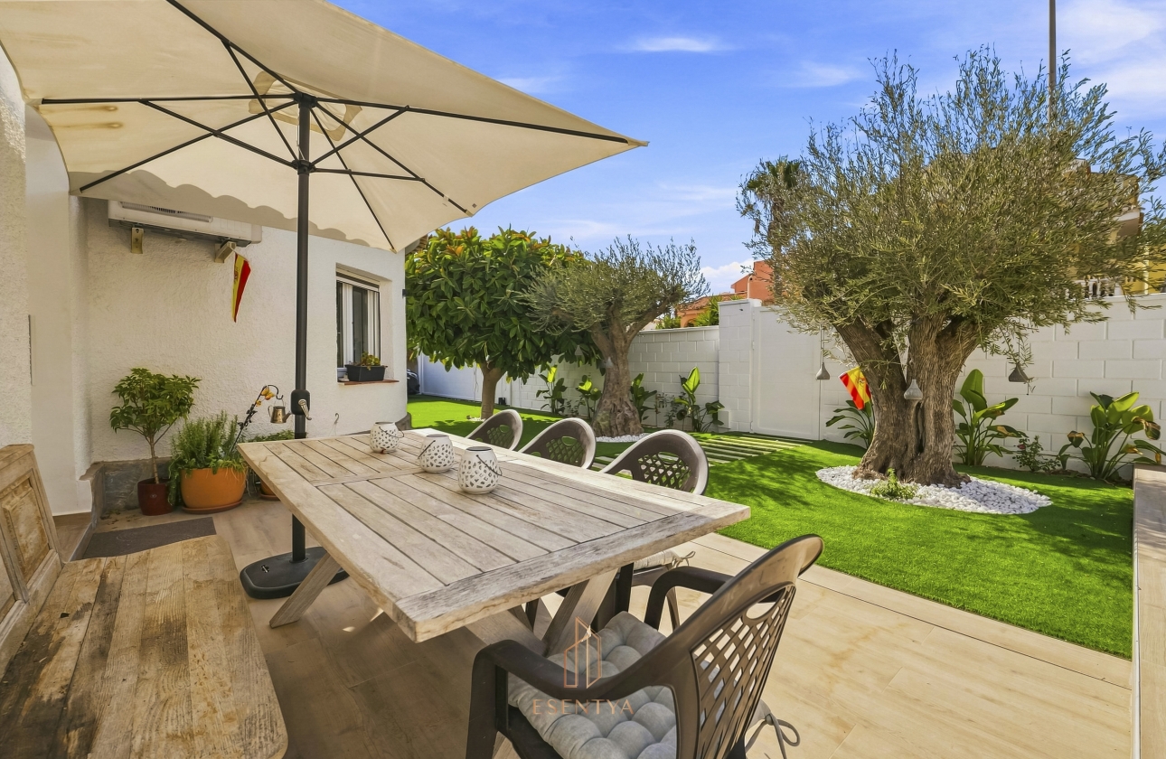 Reventa - Villa - Orihuela Costa - La Zenia