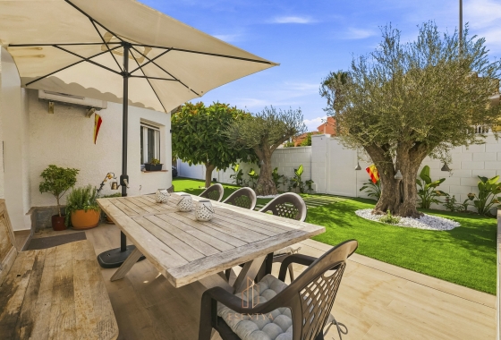 Reventa - Villa - Orihuela Costa - La Zenia