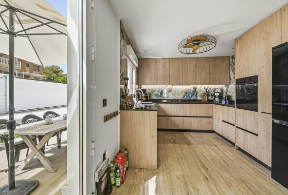 Reventa - Villa - Orihuela Costa - La Zenia