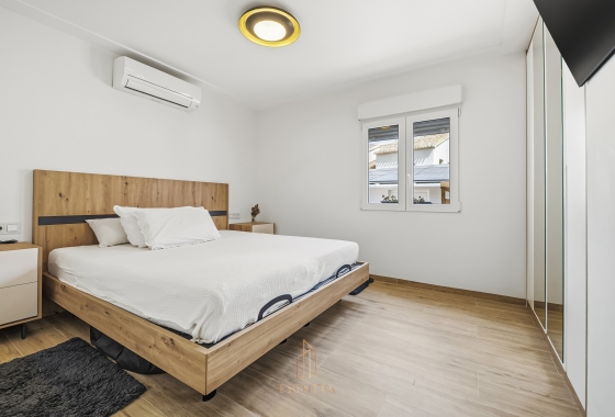 Reventa - Villa - Orihuela Costa - La Zenia