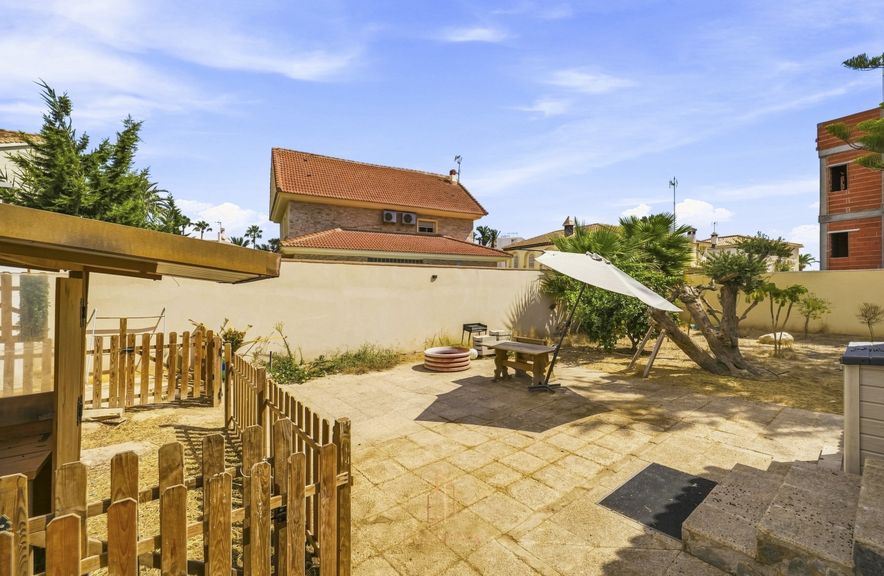Reventa - Villa - Orihuela Costa - La Zenia